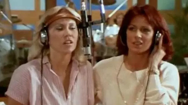 ABBA - Gimme! Gimme! Gimme!(A Man After Midnight) (恼人的秋风 英文版)