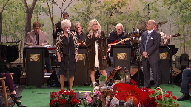 Country's Family Reunion - Teardrops Over You (Live / 2012)