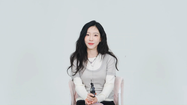 太妍 - 太妍携首张精选专辑问候QQ音乐粉丝