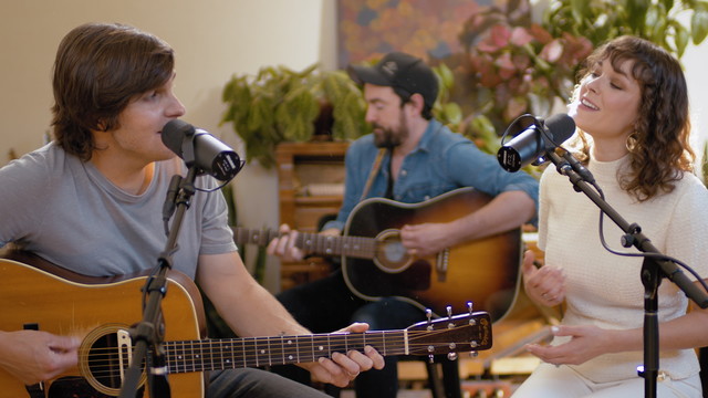 Jillian Jacqueline - The Ocean (Acoustic Live In Studio)