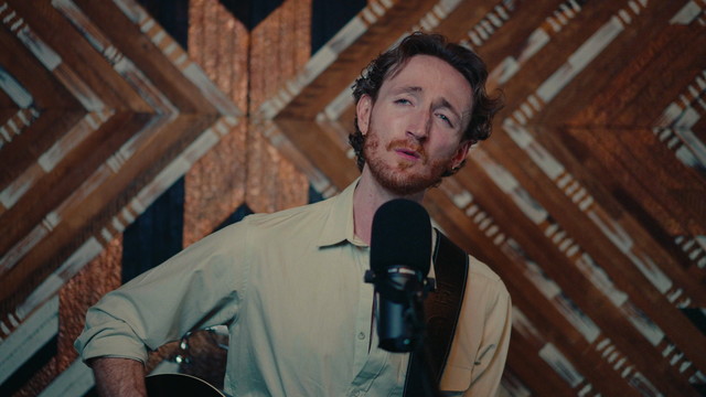 Elliot Greer - Always The Last To Know (Urban Cowboy Acoustic Session)