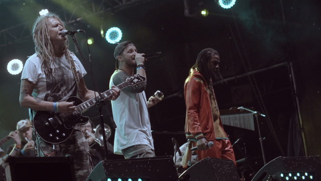 Maleo Reggae Rockers - Nuta Milosci (Live)