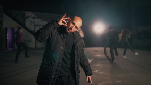 Puro L - Menos Modesto