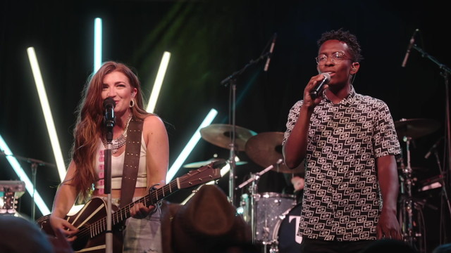 Tenille Townes - Shared Walls (Live Performance)