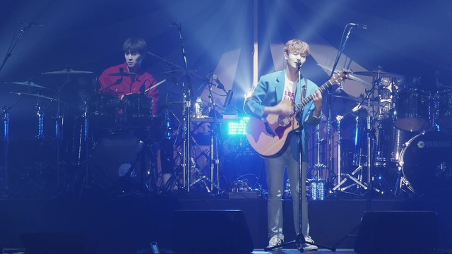 HONEYST - Someone to Love (Live 2017 FNC KINGDOM -MIDNIGHT CIRCUS-@Makuhari International Exhibition Halls, Chiba)
