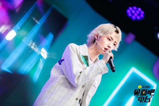 见面吧 - 林染惊喜上线！ (Live)