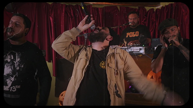 Lng Sht - La Marcha De Los Tristes (Live)