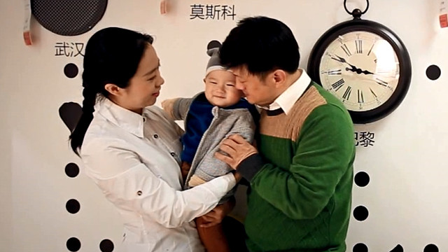 洪凯 - 虫虫飞呀飞 (一位四十多岁的父亲给一岁儿子的一封信)