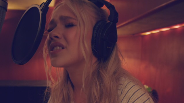 Freya Skye - Someone to Love (Piano Version)