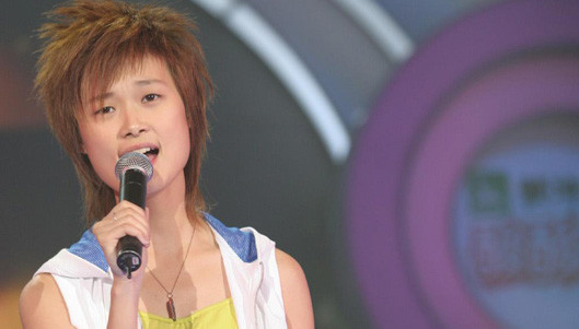 李宇春 - 爱得太傻 (2009 Why Me广州演唱会)