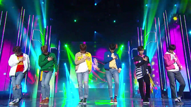 ASTRO - 누난 너무 예뻐 (Live At M! Countdown 2016/11/10) (Replay)