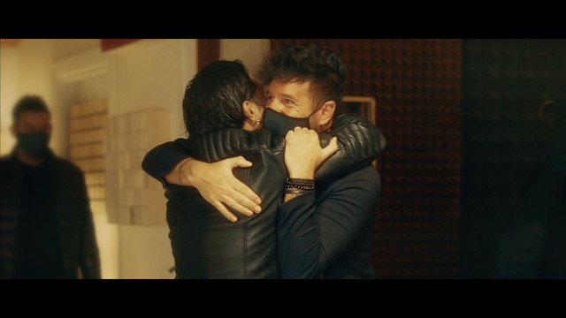 Bustamante - Me Salvas (花絮版)