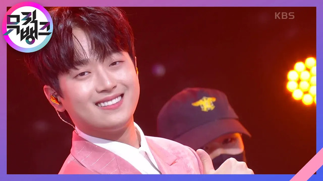 李灿元 - 힘을 내세요 (Live At Music Bank 2021/10/08)
