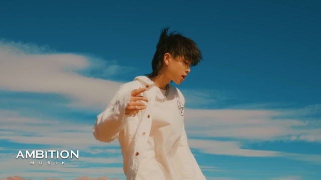 ASH ISLAND - Paranoid