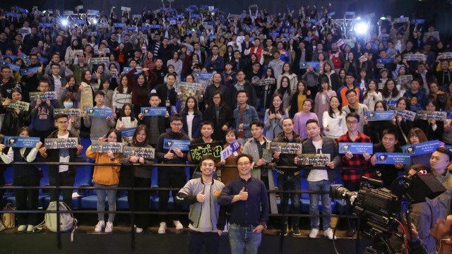 陈奕迅 - [全场]陈奕迅L.O.V.E. in F.R.A.M.E.S. 分享会深圳站 (Live)