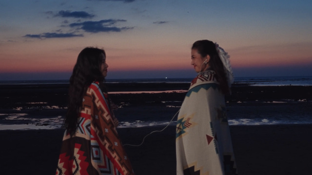 颂乐 - Floating Free