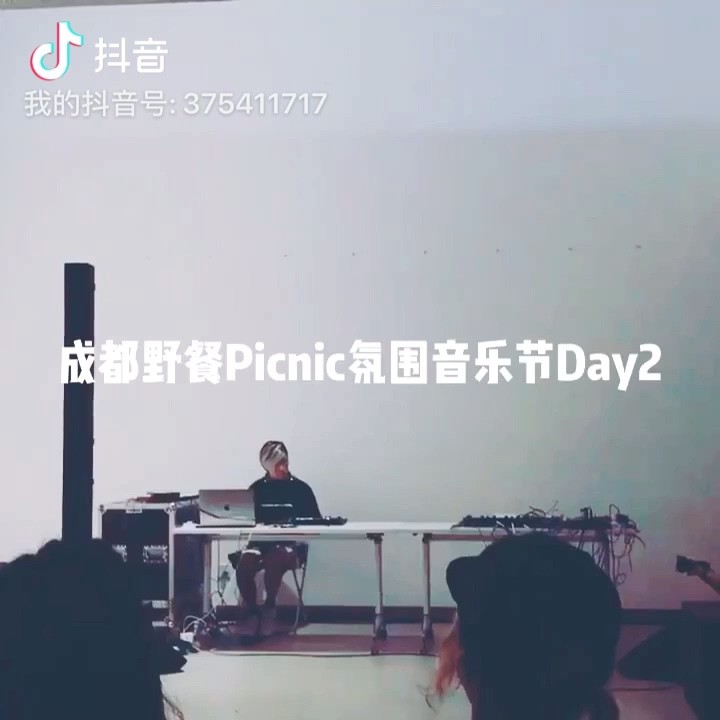 - 现场即兴创作集锦