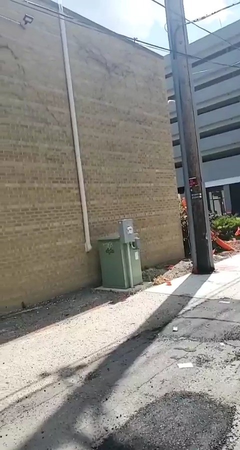  - TYNAN拍摄街头涂鸦视频