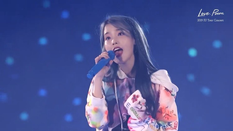 【iu】2019首尔演唱会《blueming》