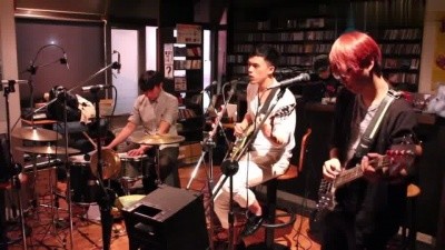  - 《第三人称》》hush！他想知道那是谁 为何总沉默寡言…