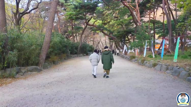  - 【中字】201211【214未公开】Din宣爬山