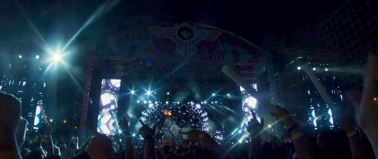  - 比利时电音组合Dimitri Vegas & Like Mike联手Bassjackers全新单曲《Mortal Kombat》MV