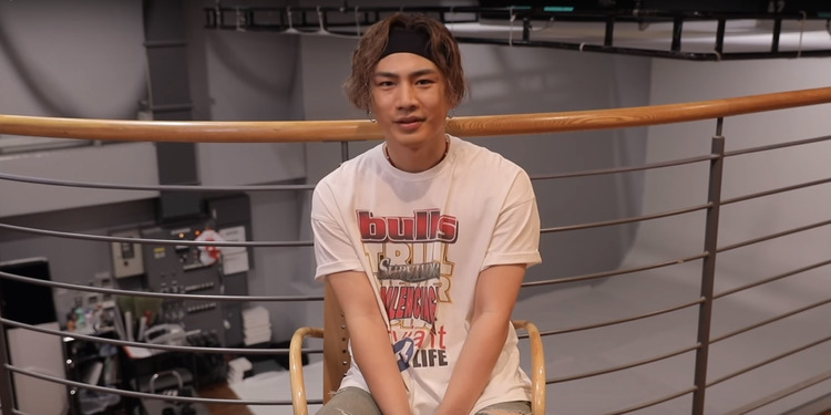 - 登坂广臣专访丨铁汉柔情解密《满月》深意