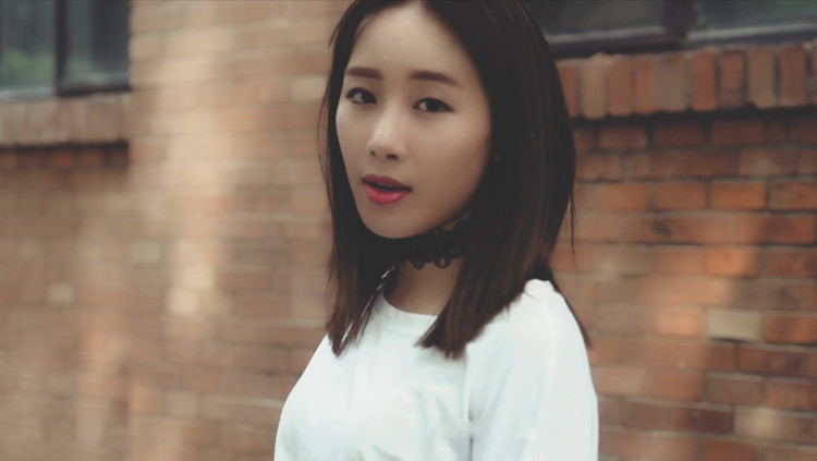  - 凹造型只为吸引你眼睛！！歌甜跳舞好的刘洁小姐姐原创歌曲《我的造型》超吸晴！