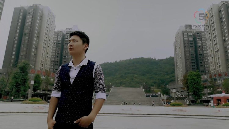 - 营盘山广场的邂逅MV