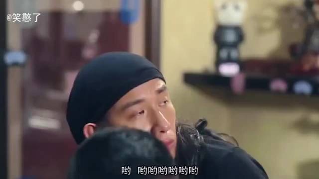  - 男孩被打了，想要纹身。谁认为那是一条龙？
