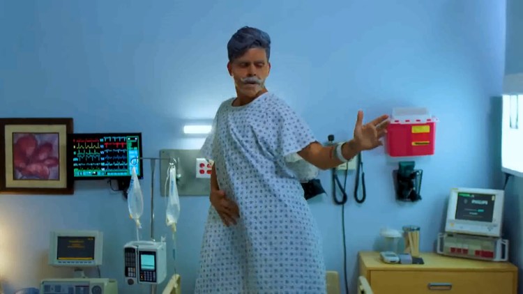 - 音乐鬼才Rudy Mancuso新歌mv《lento》,片中Rudy化身成一个努力寻找生活中的乐趣的老人,funny~