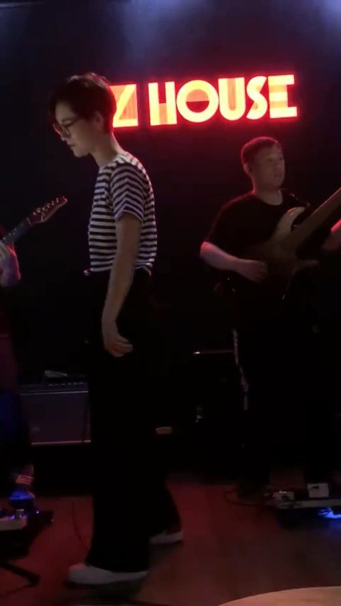  - 余超颖重新演绎《胆小鬼》俏皮可爱，可盐可甜~