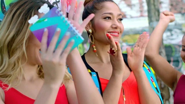 - 西语说唱《MUCHO PA TI》官方MV!绚烂多彩,带来视觉上的活力满满!!!