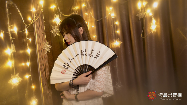  - 二次元美女翻唱超赞的日系歌曲《极乐净土》，中文版也很赞！