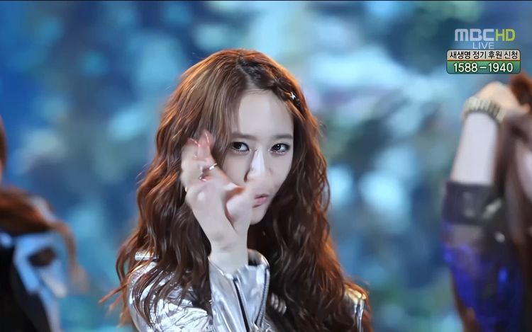  - 【4K LIVE】f(x) - Pinocchio (Danger) （110507 MBC Music Core）