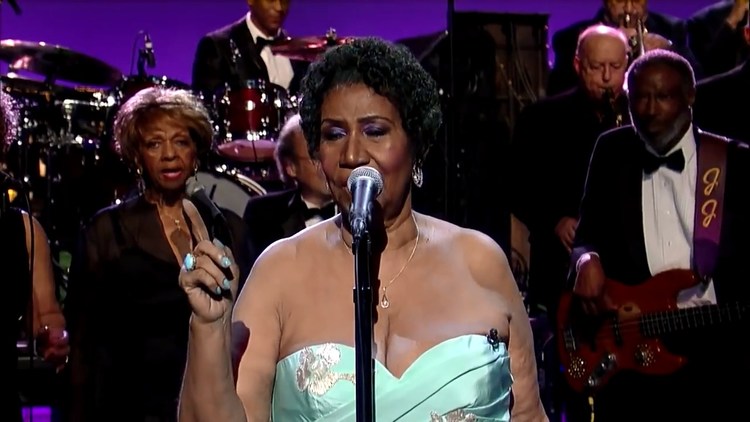  - Aretha Franklin翻唱《Rolling in the deep》，把现代流行曲唱出了上世纪的灵魂味儿~