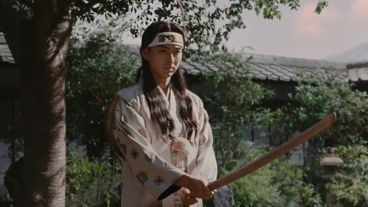 - au新广告 桃太郎和金太郎的对决