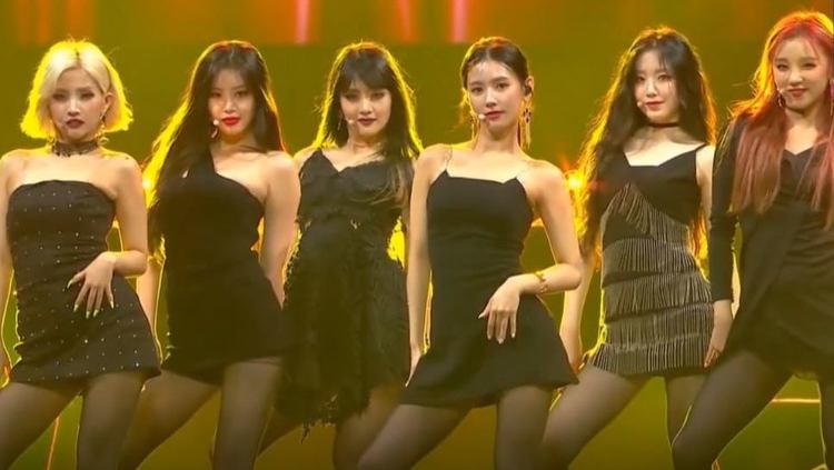  - 韩国女团被公司“放养”，老娘自己写歌照样逆袭！网友：确实有才