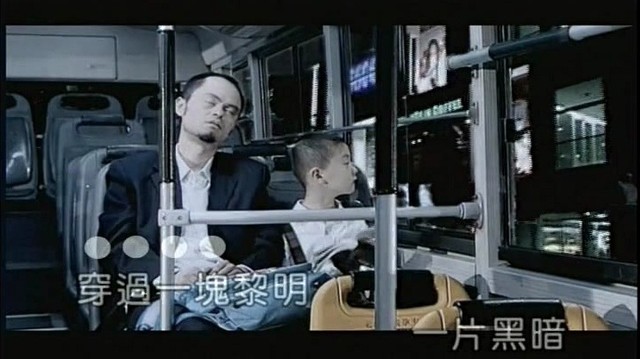 路...一直都在(热度:38)由跑调&大王翻唱，原唱歌手陈奕迅