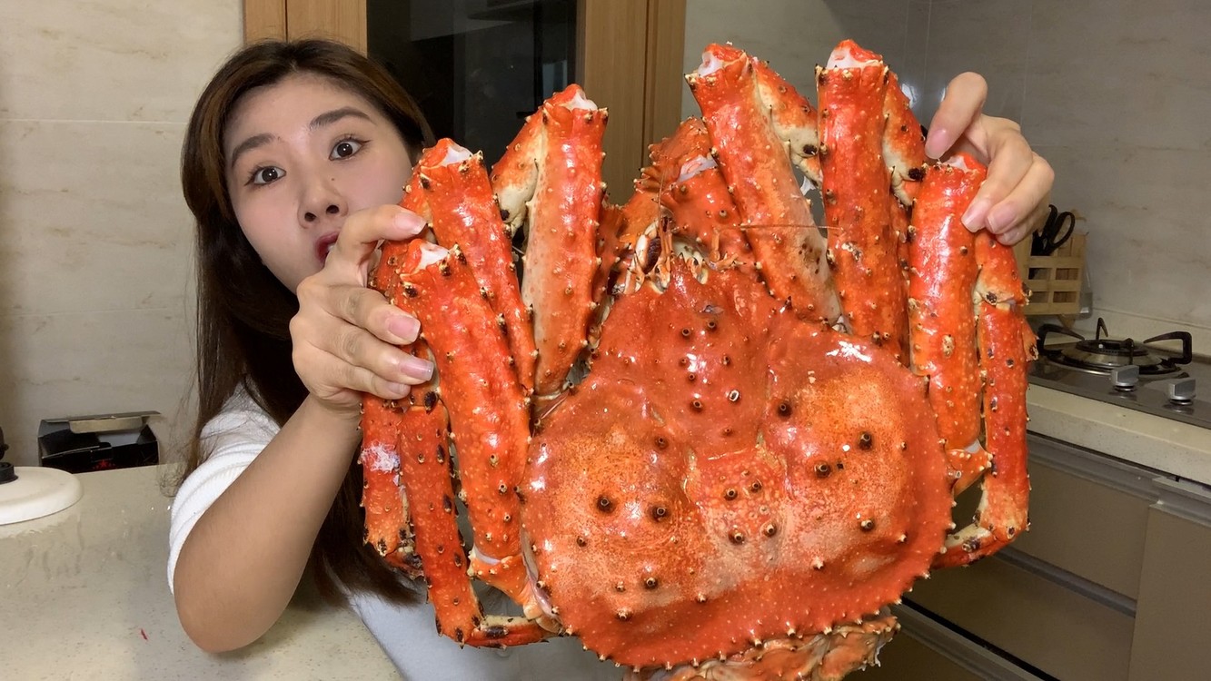 独享900元的一只帝王蟹,是一种什么体验!