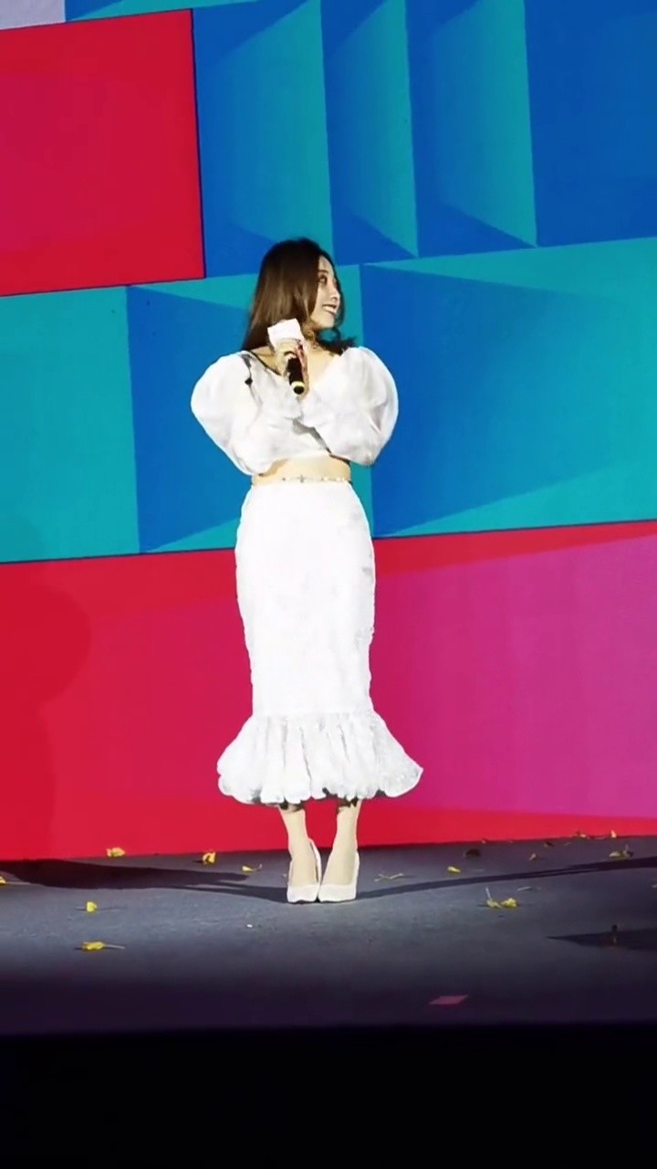 sing女团许诗茵白衣少年首支个人原创古风单曲