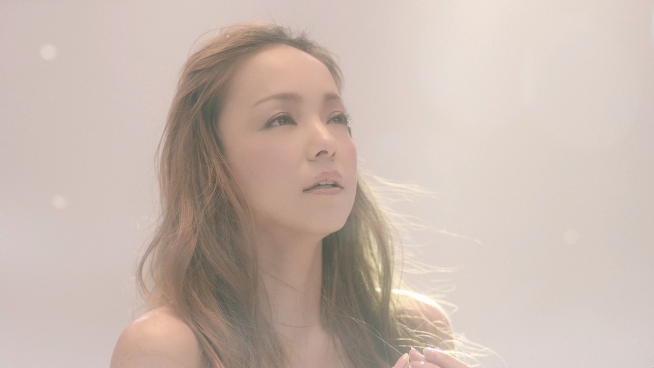 安室奈美惠 抒情神曲《tsuki(中译:明月)超清mv