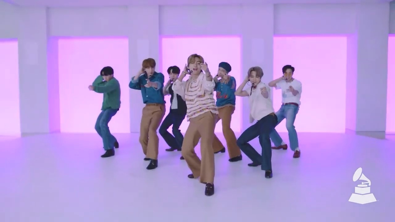 bts 防弹少年团  dynamite> press play live