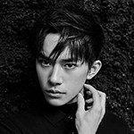 易烊千玺 饰 李必