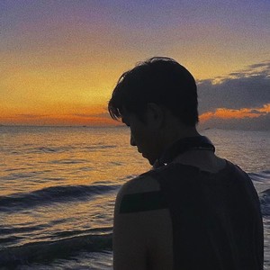 三点水资料,三点水最新歌曲,三点水MV视频,三点水音乐专辑,三点水好听的歌