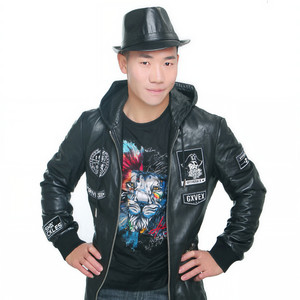 小龙逸风资料,小龙逸风最新歌曲,小龙逸风MV视频,小龙逸风音乐专辑,小龙逸风好听的歌