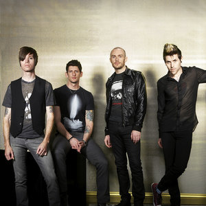 kiss my eyes and lay me to sleep