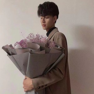 雷小七资料,雷小七最新歌曲,雷小七MV视频,雷小七音乐专辑,雷小七好听的歌
