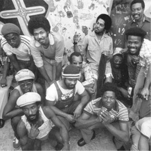 The Revolutionaries资料,The Revolutionaries最新歌曲,The RevolutionariesMV视频,The Revolutionaries音乐专辑,The Revolutionaries好听的歌