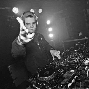 Barron资料,Barron最新歌曲,BarronMV视频,Barron音乐专辑,Barron好听的歌